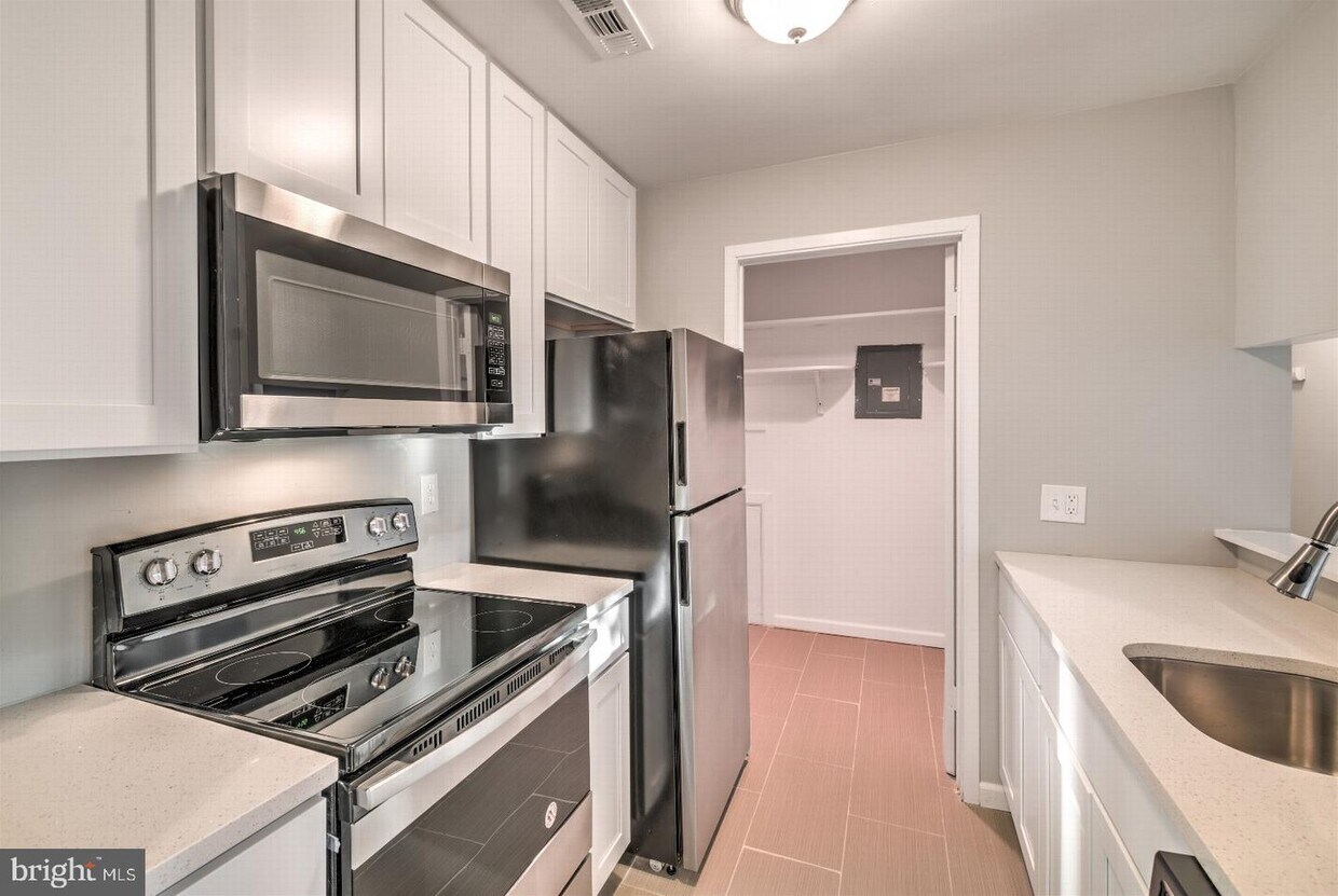 Foto principal - 1302 Maresfield