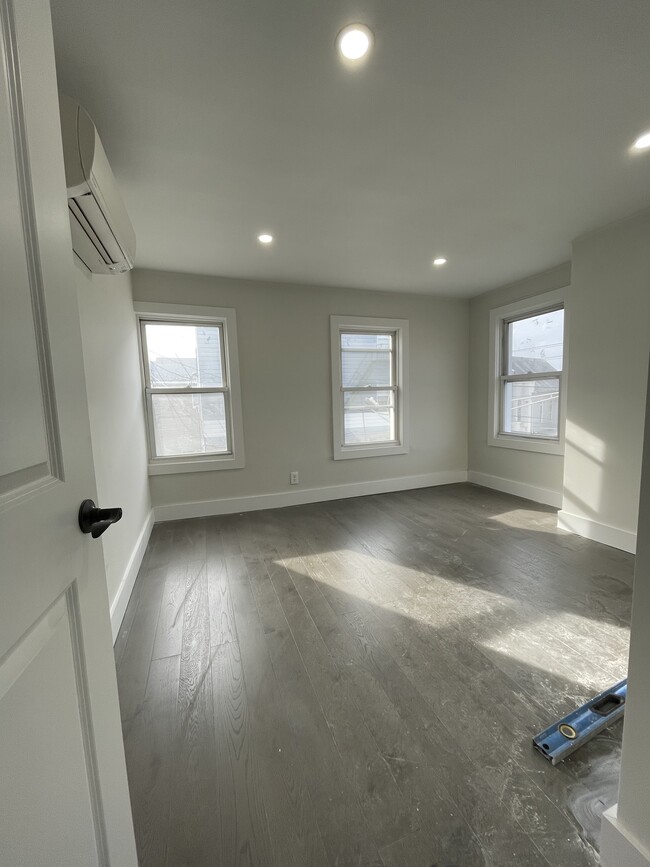 Building Photo - 238 Lembeck Ave