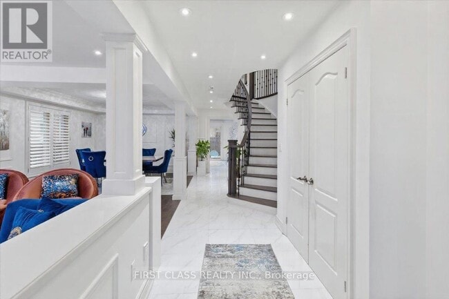 Photo du bâtiment - 19 Ferdinand Ave