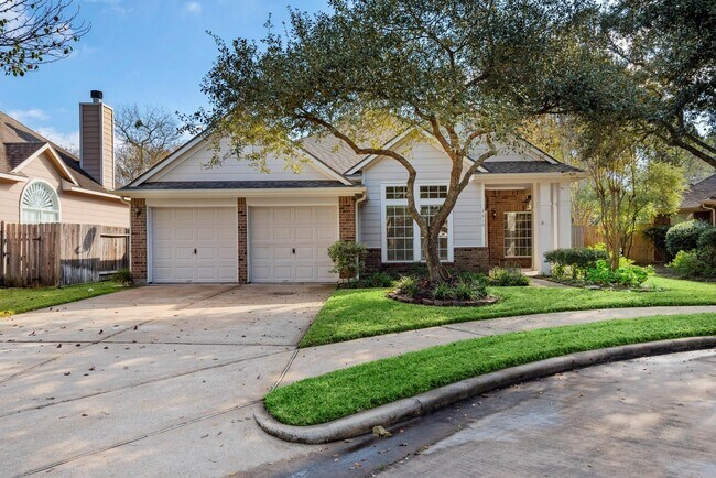 Foto del edificio - 3610 Hill Family Ln