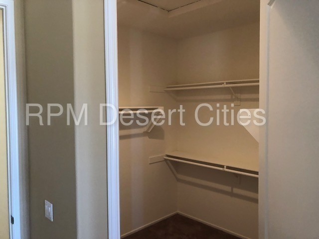 Building Photo - 14377 W Agua Dulce Dr