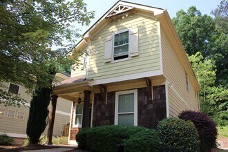 Building Photo - 365 Wilde Oak Pl