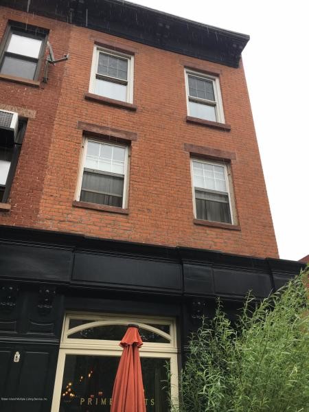 Primary Photo - 465 Court St