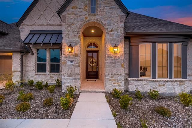 Foto del edificio - 1716 Salvatore Ln