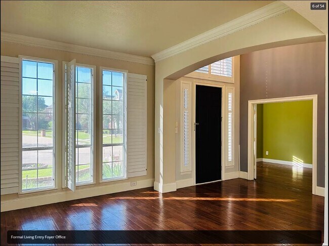 Photo - 8128 Grand Canyon Dr House