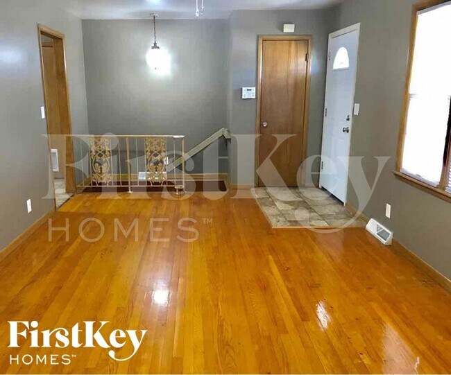 Foto del edificio - 8951 E 83rd St