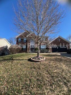 Building Photo - 2852 Fairway Dr