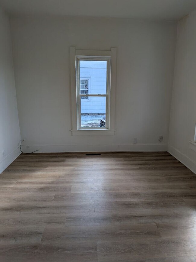 Foto del edificio - 622 Beckham St