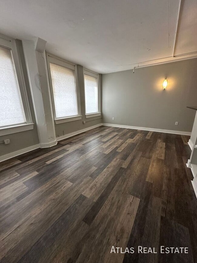 Building Photo - 444 17th St