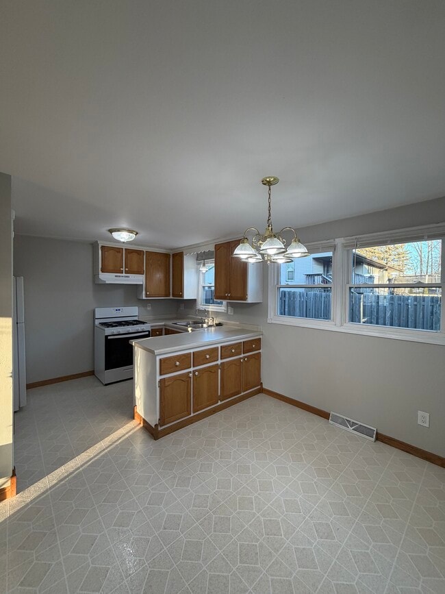 Foto del edificio - 1261 Lacount Rd