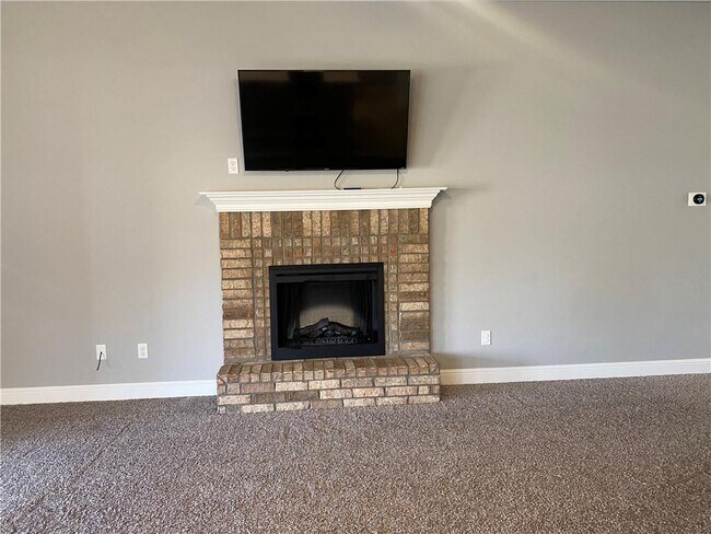 Foto del edificio - 3550 Macintosh Way