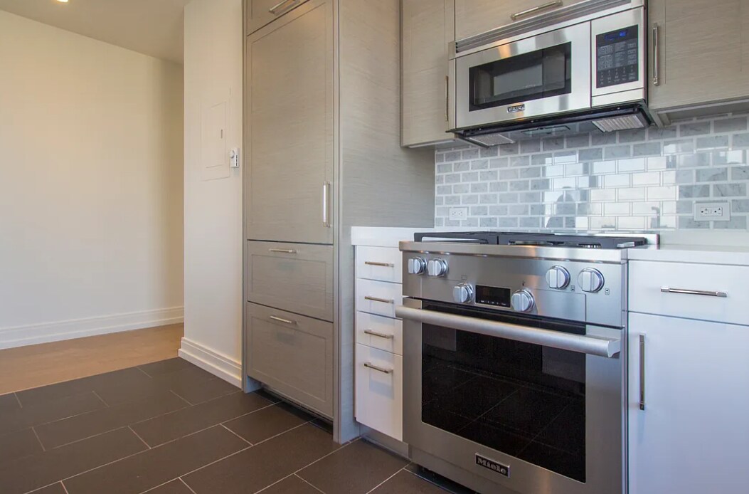 Foto principal - 551 10th Ave