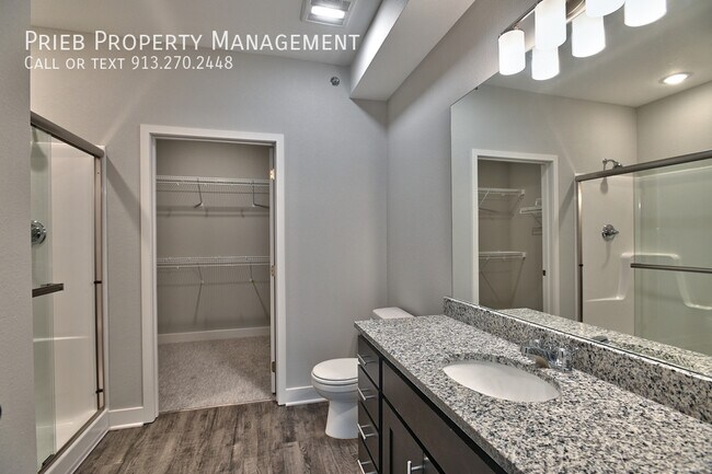 Foto del edificio - 22204 W 123rd Terrace