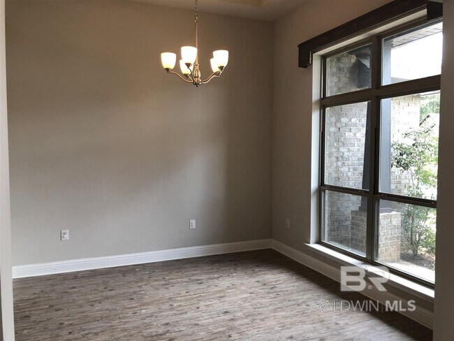 Foto del edificio - 23738 Havasu Dr