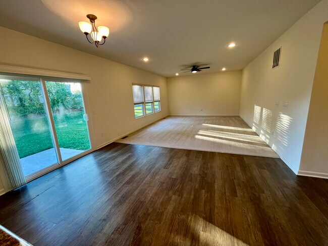 sala de estar - 4189 Pheasant Ridge Ct