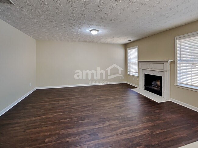 Foto del edificio - 3801 Bogan Mill Rd