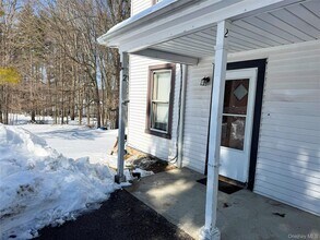 Building Photo - 183 Gleneida Ridge Rd