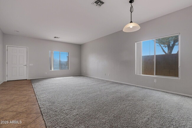 Building Photo - 9444 W Hubbell St