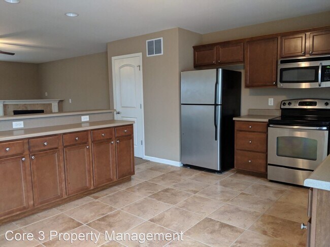 Building Photo - 3 br, 2.5 bath House - 1908 Glenbridge Road