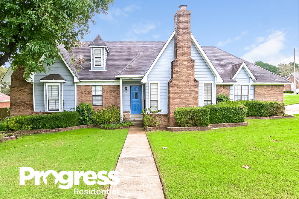 Primary Photo - 6744 Blue Spruce Dr