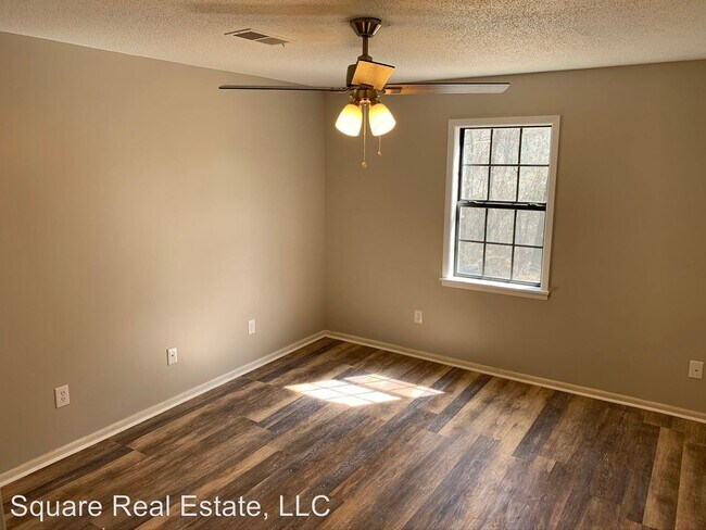 Building Photo - 2 br, 1 bath House - 53 County Road 469