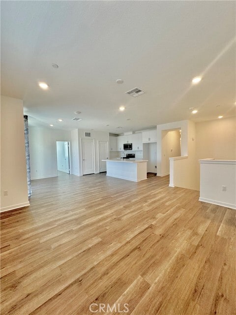 Building Photo - 708 Cara Cara Ln