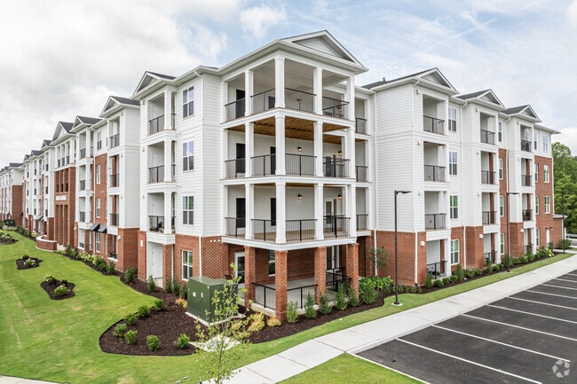 Building Photo - Ashlake Crossings Apartments 55+ Community