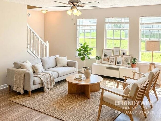 Foto del edificio - 6202 Hickory Ln Cir