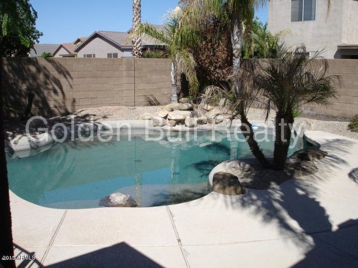 Primary Photo - 422 N Wilson Dr