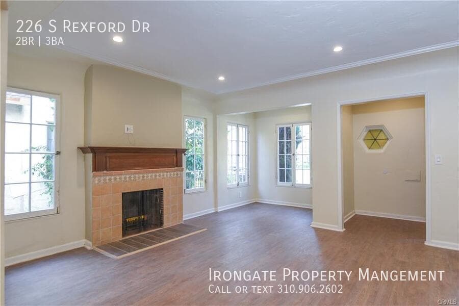Photo - 226 S Rexford Dr-