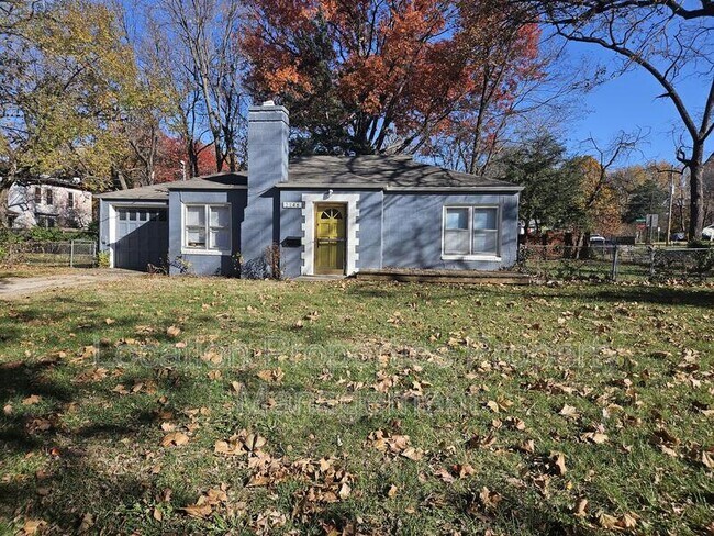 Building Photo - 2146 Rhode Island St