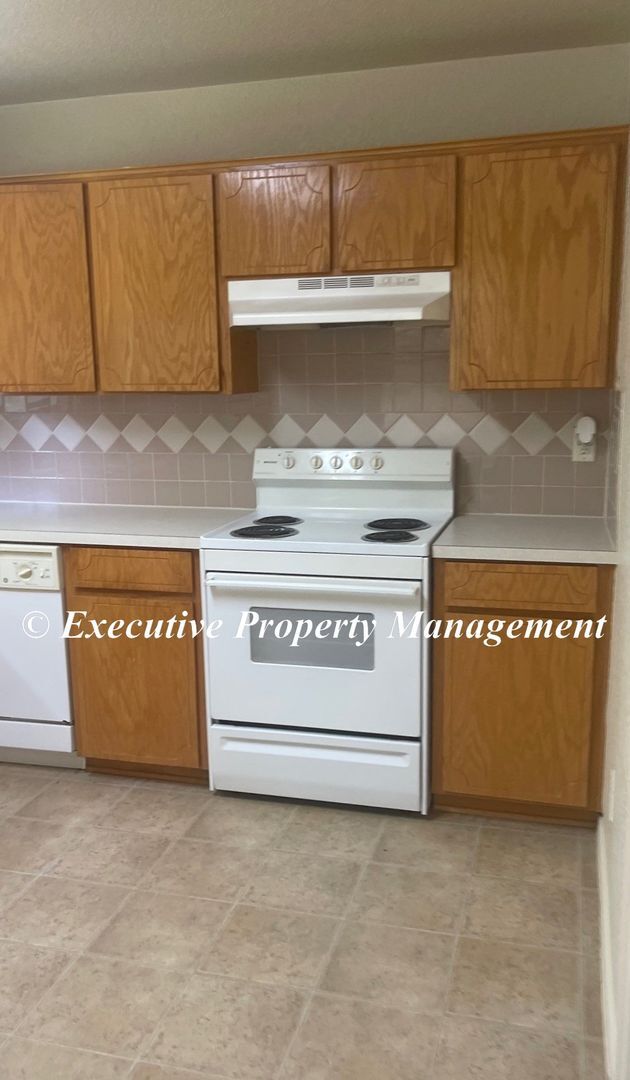 Foto del edificio - 1140-1142 County Road 4804
