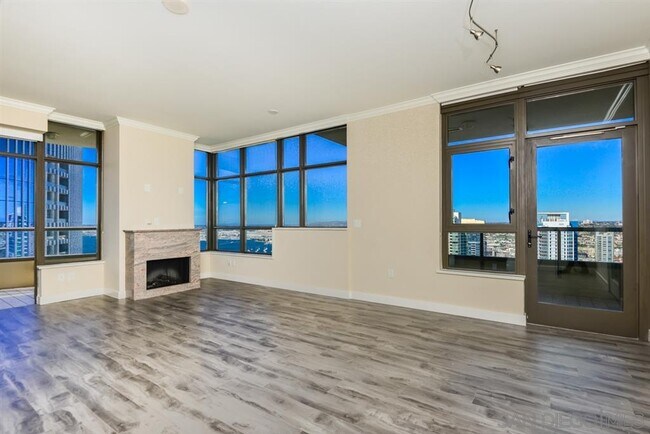 Foto del edificio - 700 W E St