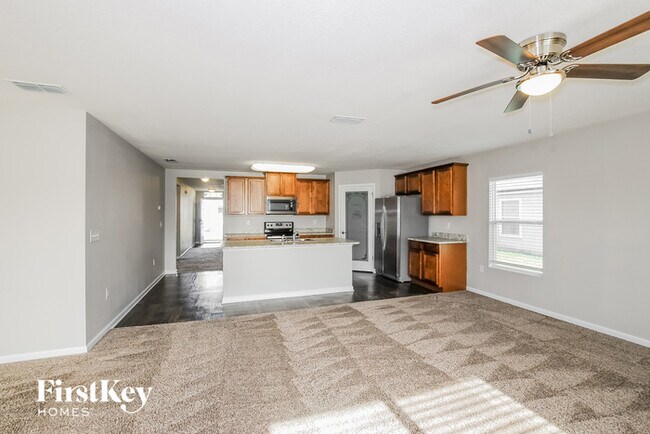 Building Photo - 69 Green Palm Ct