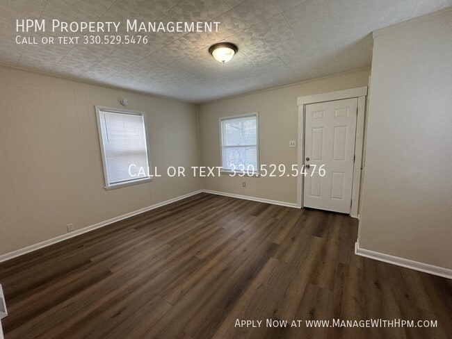 Building Photo - 1380 Garfield Ave SW