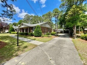 Building Photo - 2514 Dartmouth Dr