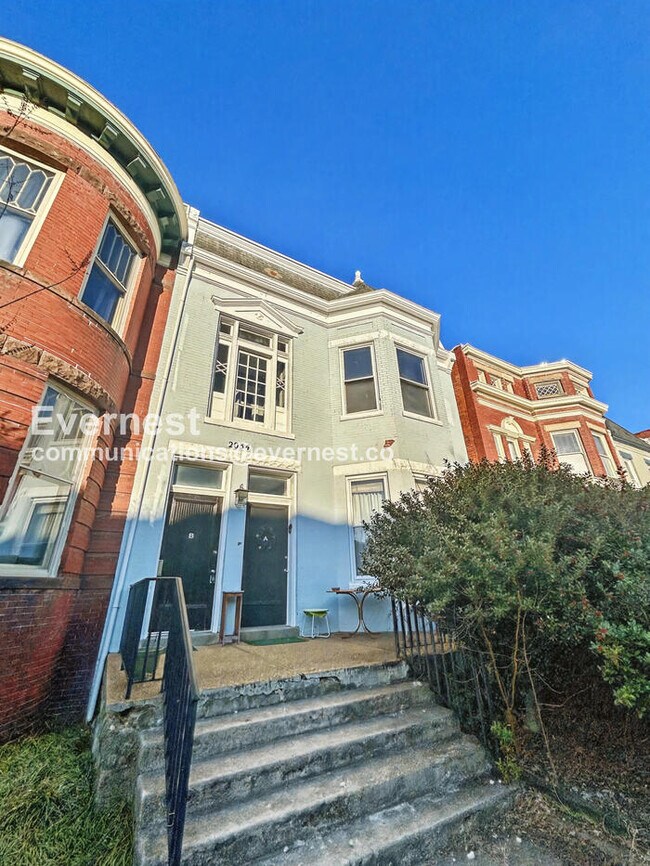 Foto del edificio - 2034 W Grace St