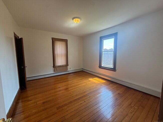Foto del edificio - 175 Dwight St