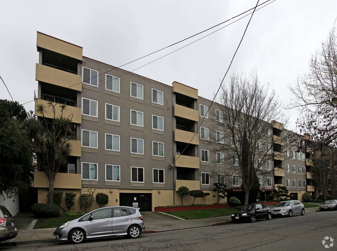 Foto principal - 330 Vernon St