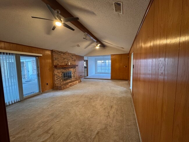 Building Photo - 6801 Lancelot Ct