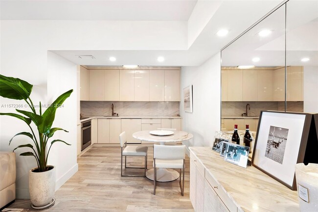 Foto del edificio - 9 Island Ave