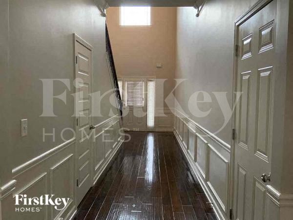 Foto del edificio - 165 Shenandoah Dr