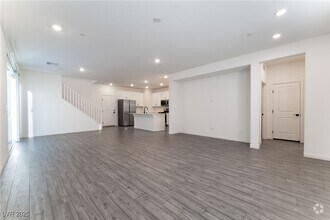 Building Photo - 2526 Amedeo Ln