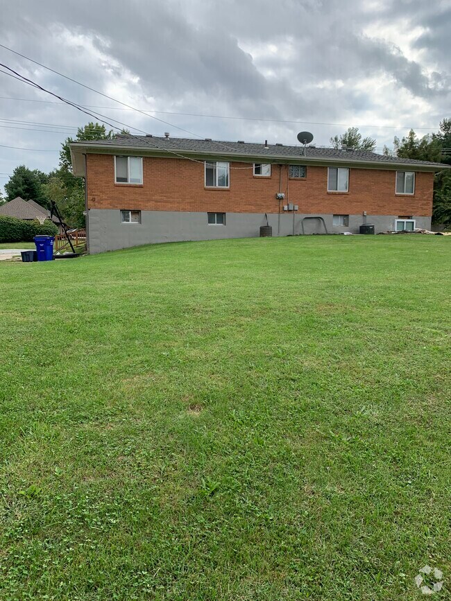 Valle Vista Apartments for Rent with Parking Lees Summit, MO 2