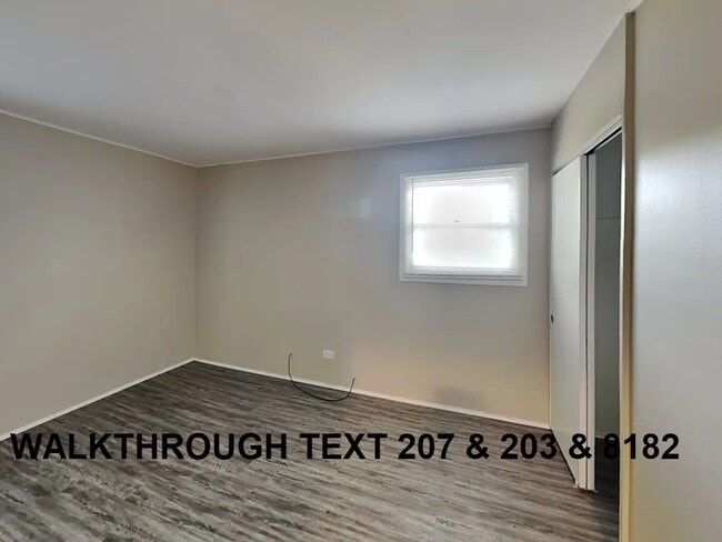 Foto del edificio - 2307 Jay Ln