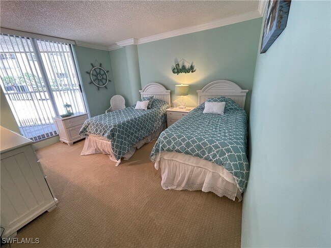 Foto del edificio - 4041 Gulf Shore Blvd N