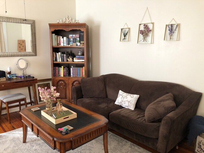 Foto del edificio - 821 N 8th St