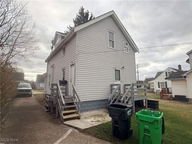 Building Photo - 12809 McCracken Rd