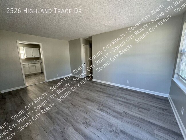 Foto del edificio - AVAILABLE NOW! NORTHEAST NASHVILLE 2BR 1BA...