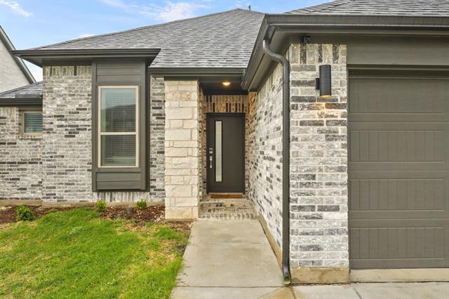 Building Photo - 10537 Big Lagoon Dr
